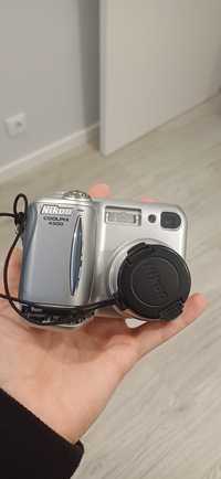 Nikon Coolpix 4300 com Bolsa