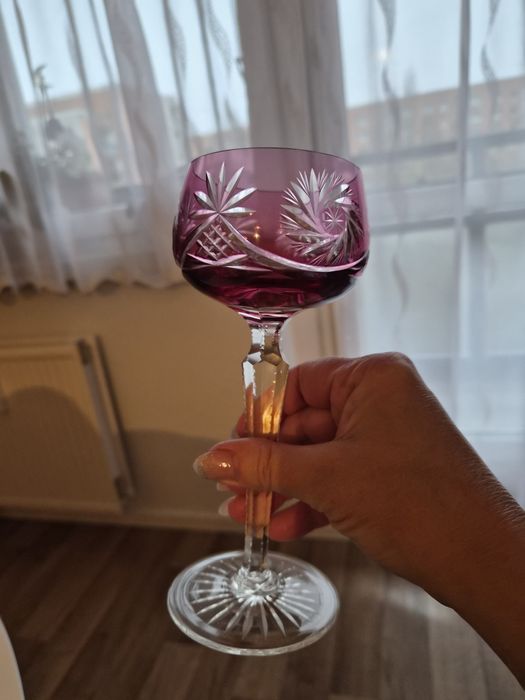 Kieliszki kryształowe, Remery