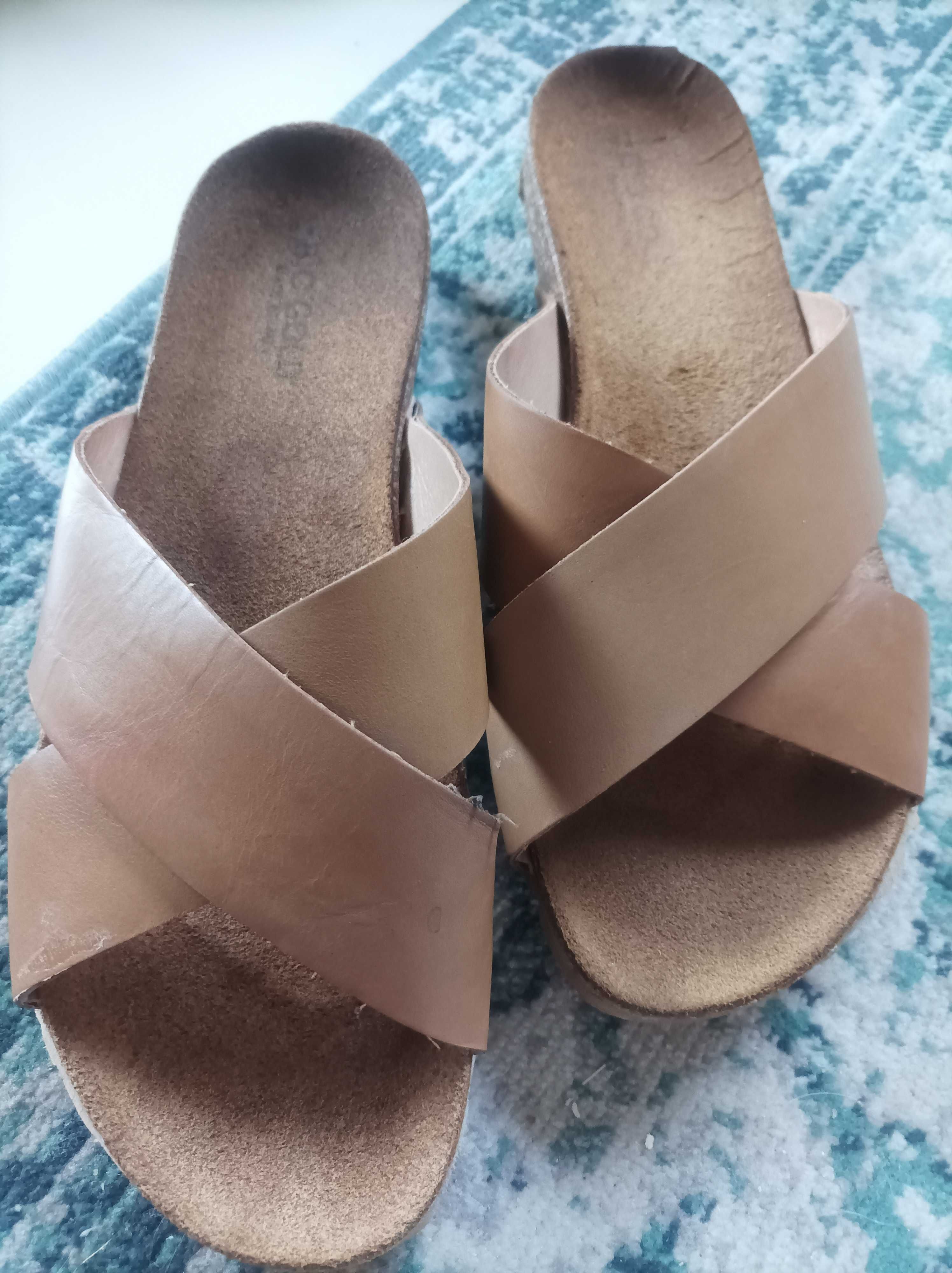 Klapki slip-on oryginalne ortopedyczne włoskie Bio-Gold 41 skóra