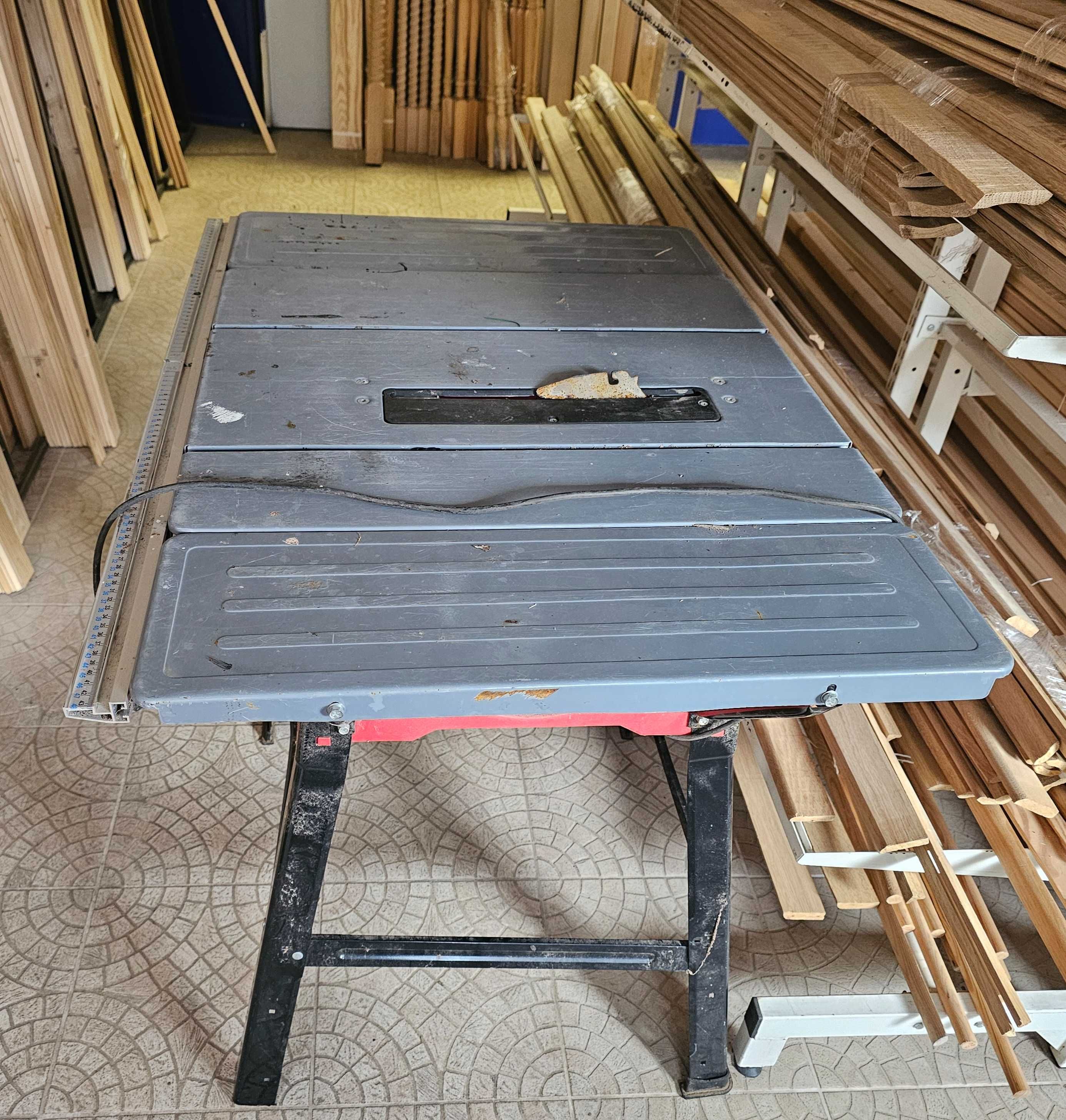 Piła stołowa/krajzega Hecht 82#54 2000W