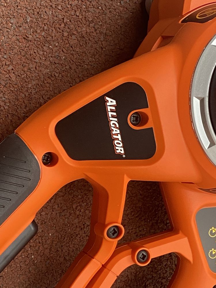 Sekator Aligator Pilarka Ręczna Akumulatorowa 18V Black&Decker