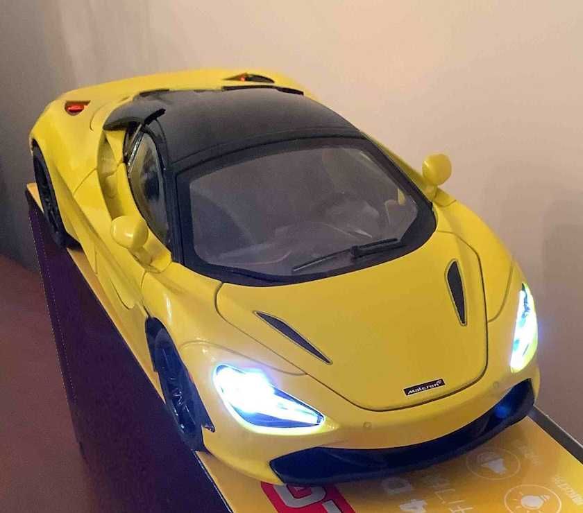 металлическая модель 1:24 супер спортивного автомобиля Mclaren 720s