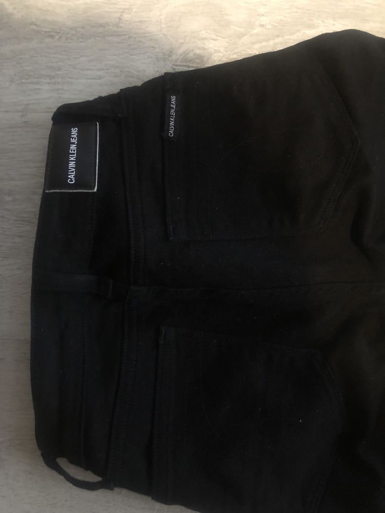 Dżinsy calvin klein