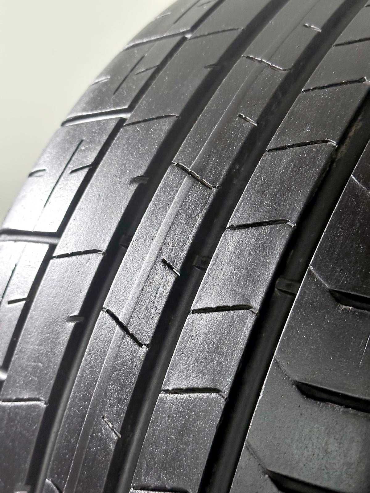 Pneus Pirelli Pzero PZ4 - 235/35/19 - Excelentes