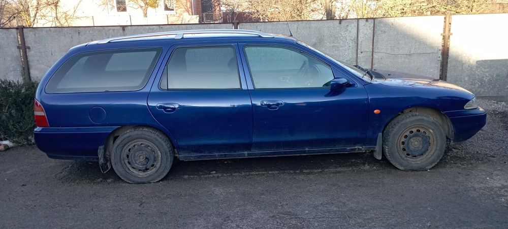 Продам Ford Mondeo 95