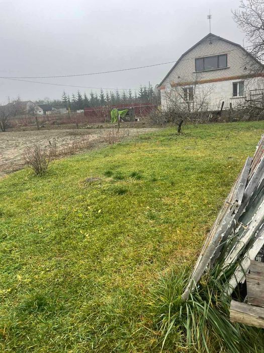 Будинок у Любимівці: 115 м², 12,5 сот, асфальтований під’їзд.