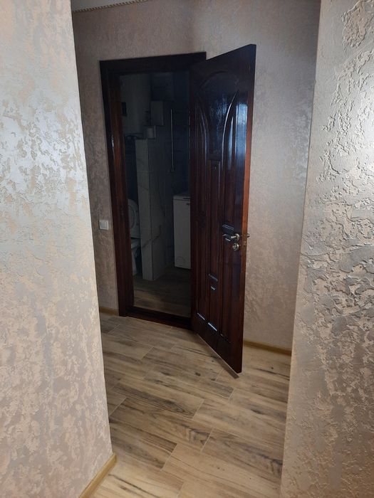 Выполняем услуги ремонта квартир,комнат.