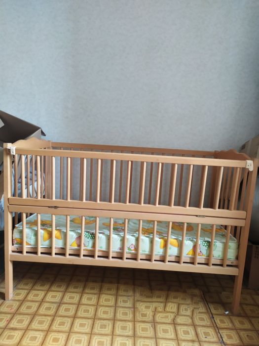 детская кроватка с ортопедическим матрасом верес