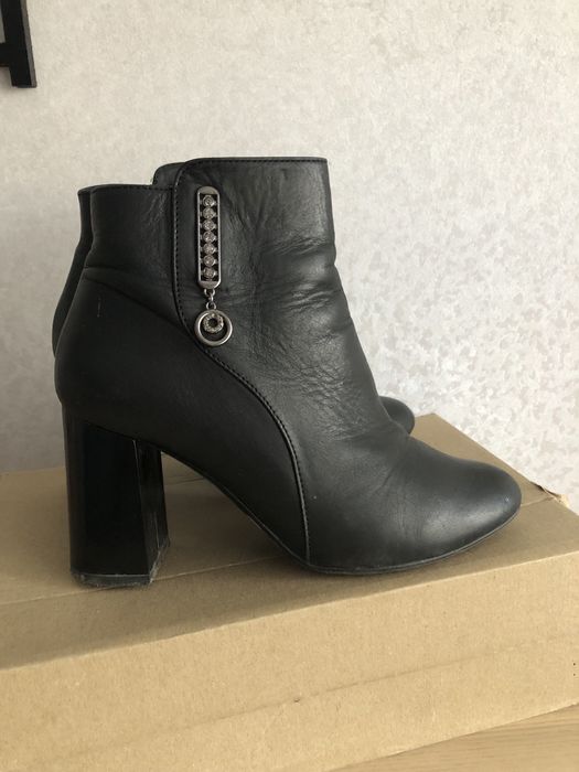 Ботінки(черевики) шкіра