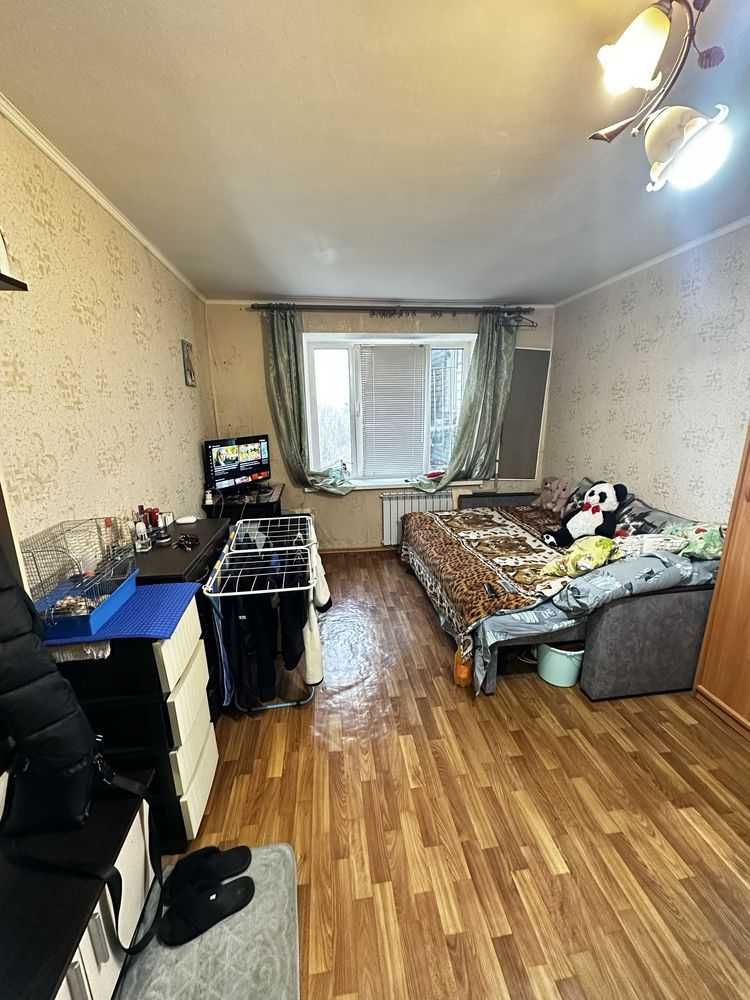 D1K Продам комнату в общежитии  ул. Селянская, 76