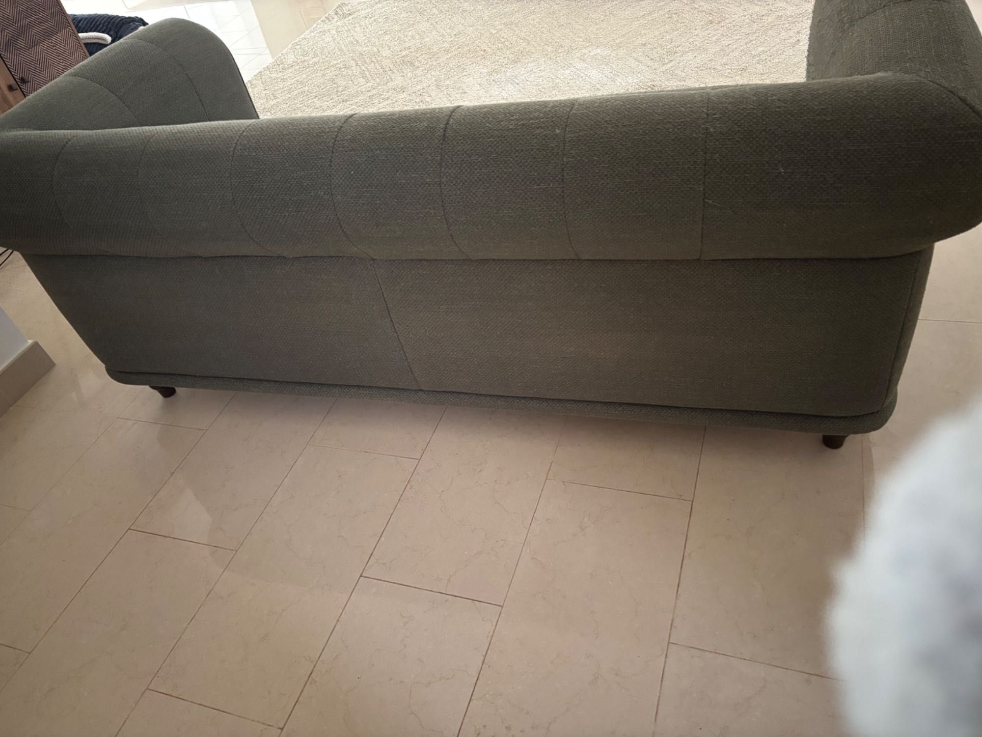 Sofa 2 lugares verde seco