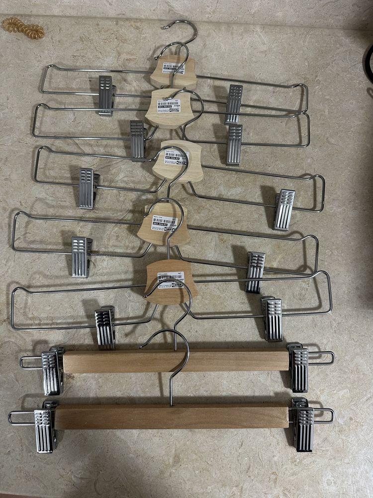 7 cabides calças