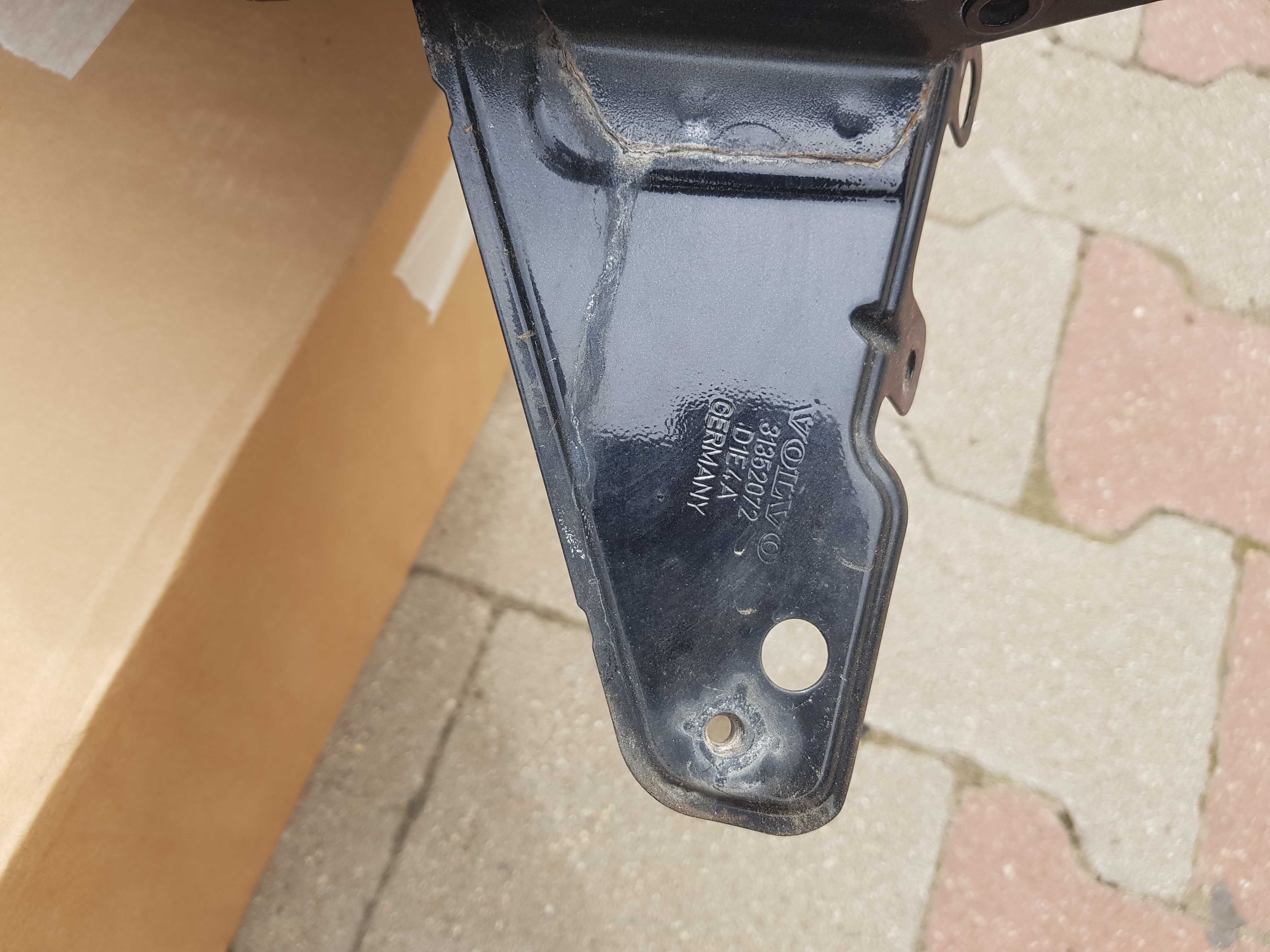 VOLVO S60 II V60 Błotnik Nadole Koła Przód CZĘŚCI RADOM