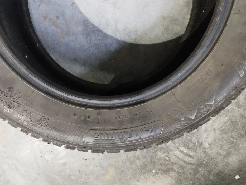 225/60 R17 zimowe