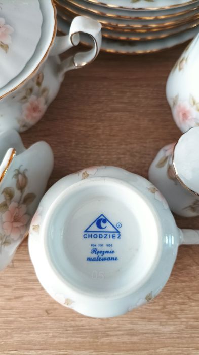 Chodzież porcelana