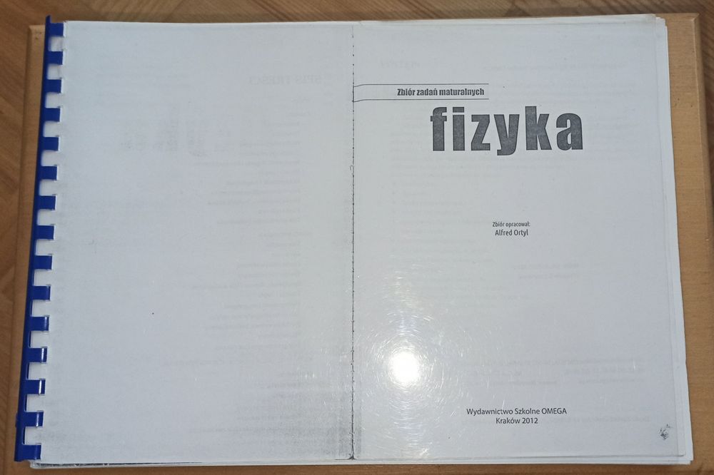 Zbiór zadań maturalnych fizyka