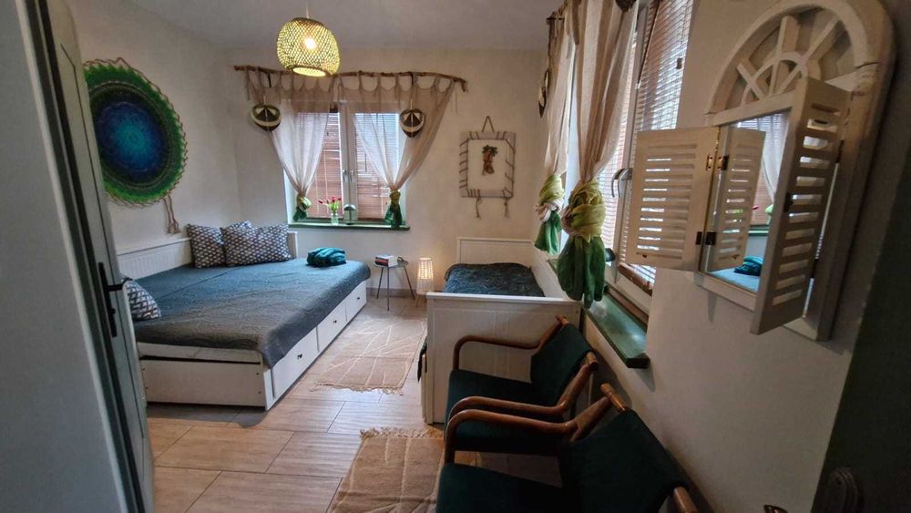 Dom na skraju lasu z jacuzzi & sauna / pokoje gościnne