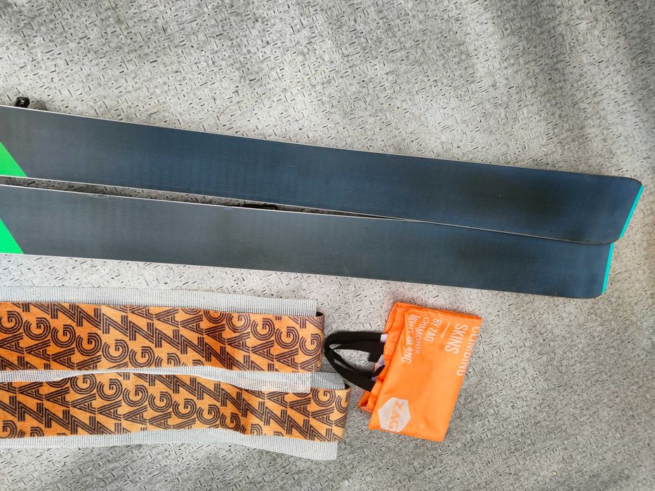 Lekkie skitoury ZAG ADRET 174 cm 10,3kg + Pinowe wiązania PLUM + FOKI
