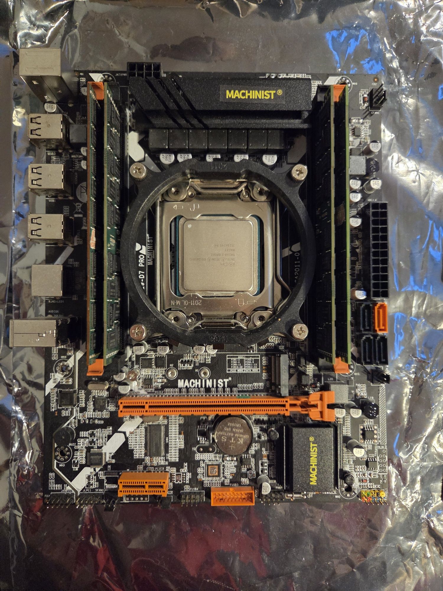 Płyta główna x79 + Xeon e5 2650v2 + 16GB Ram + chłodzenie