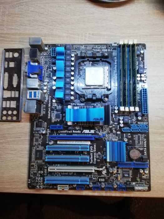 Плата  Asus  M4A88TD-V EVO/USB3 4 слота ddr3