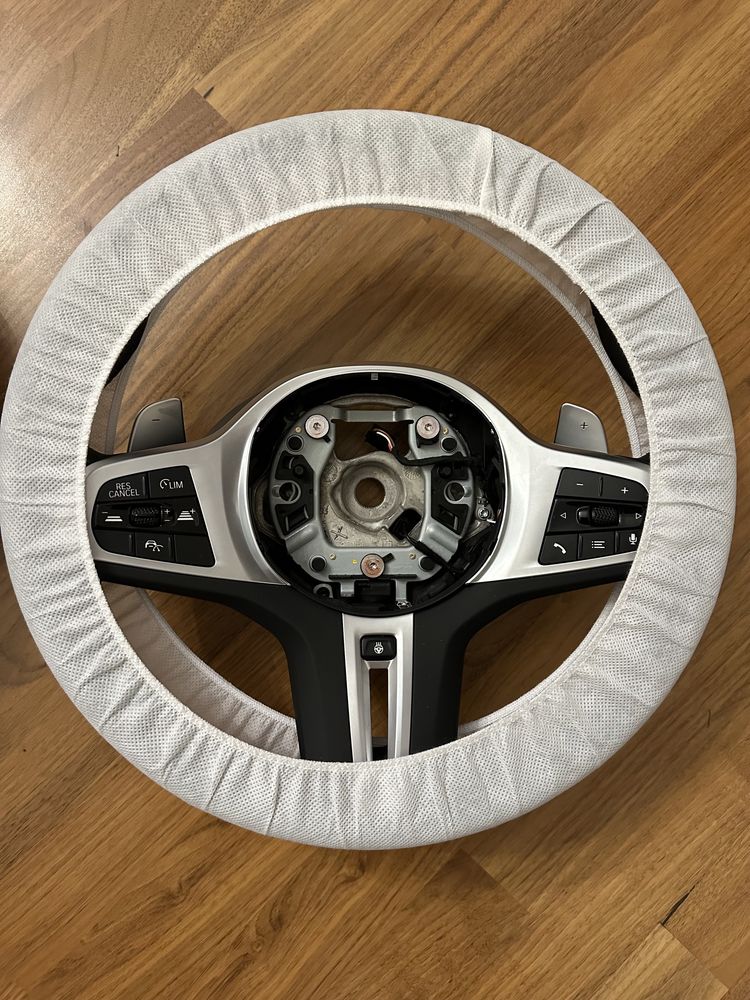 Нове М кермо руль BMW G01 G05 G11 G20 G30 G32 вібро та обігрів