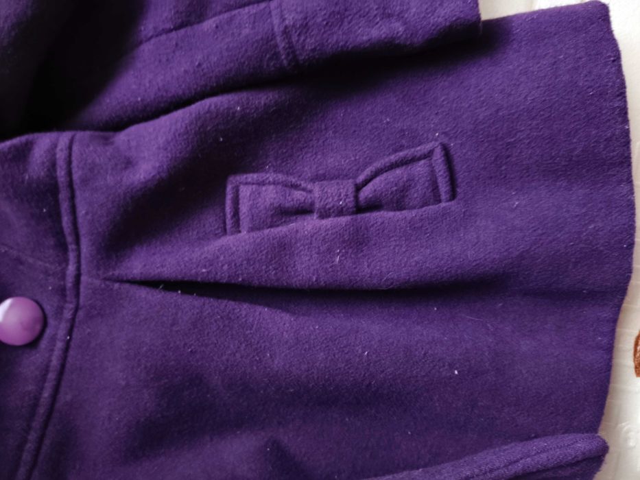 Piękny fioletowy płaszczyk