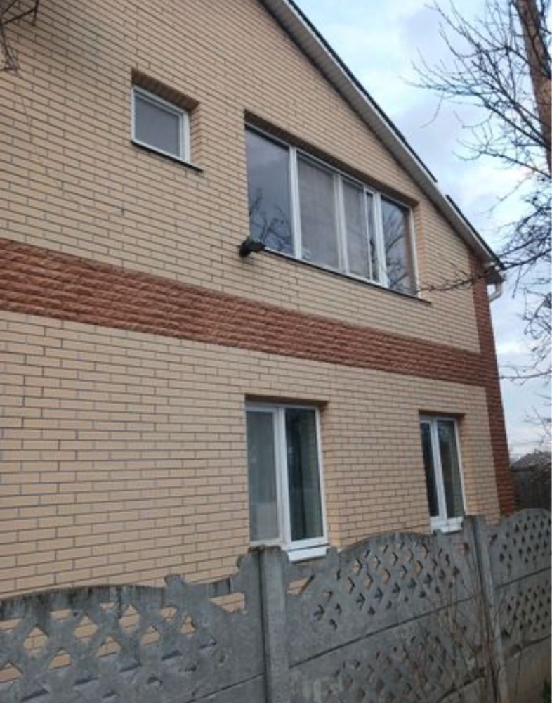 Продам дом в Покотиловке , 150м2, участок 8( код 5211)