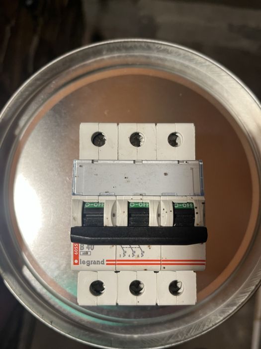 Legrand Wyłącznik nadprądowy S304 B40 TX3 40A 6kA 403421