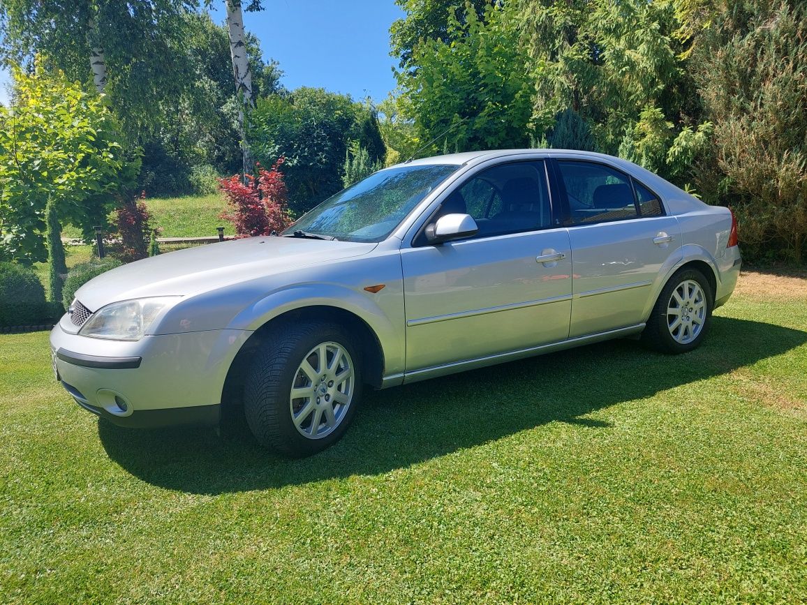 Sprzedam Ford Mondeo MK3 1.8 125KM Benzyna + LPG | Hatchback | 2001