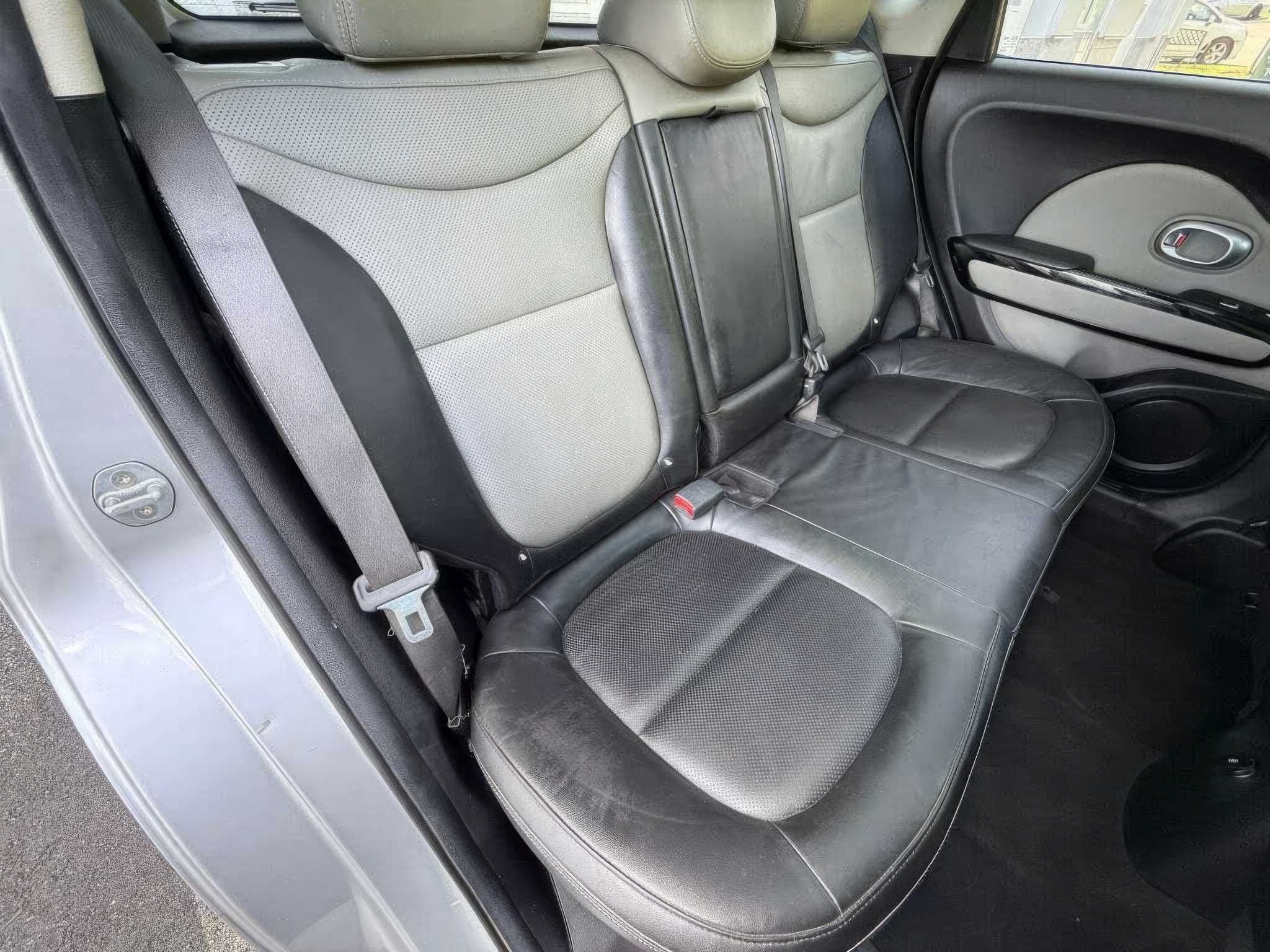 2019 Kia Soul + FWD