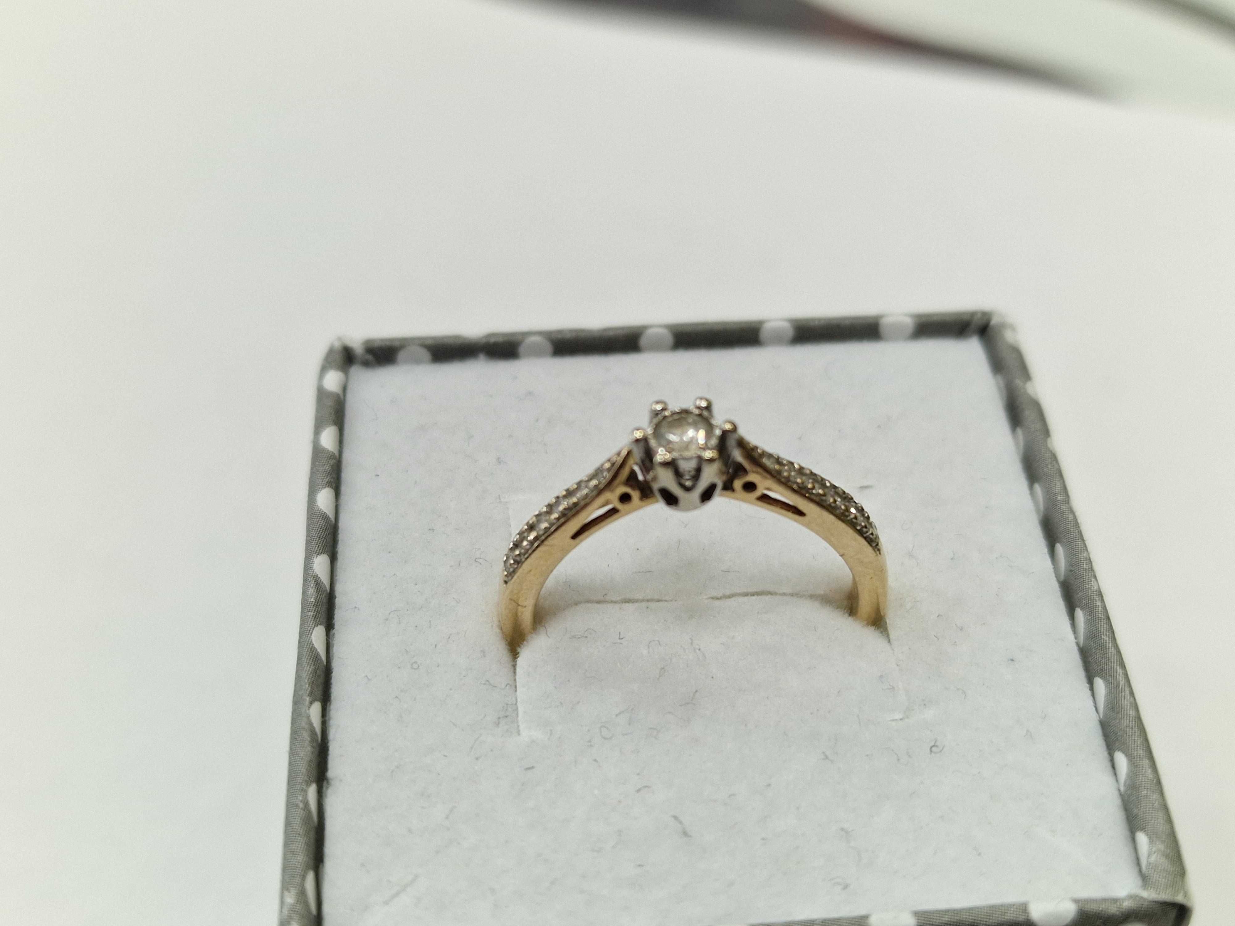 13 brylantów! Złoty pierścionek/ 585/ 2.17 gram/ R11.5/ Certyfikat