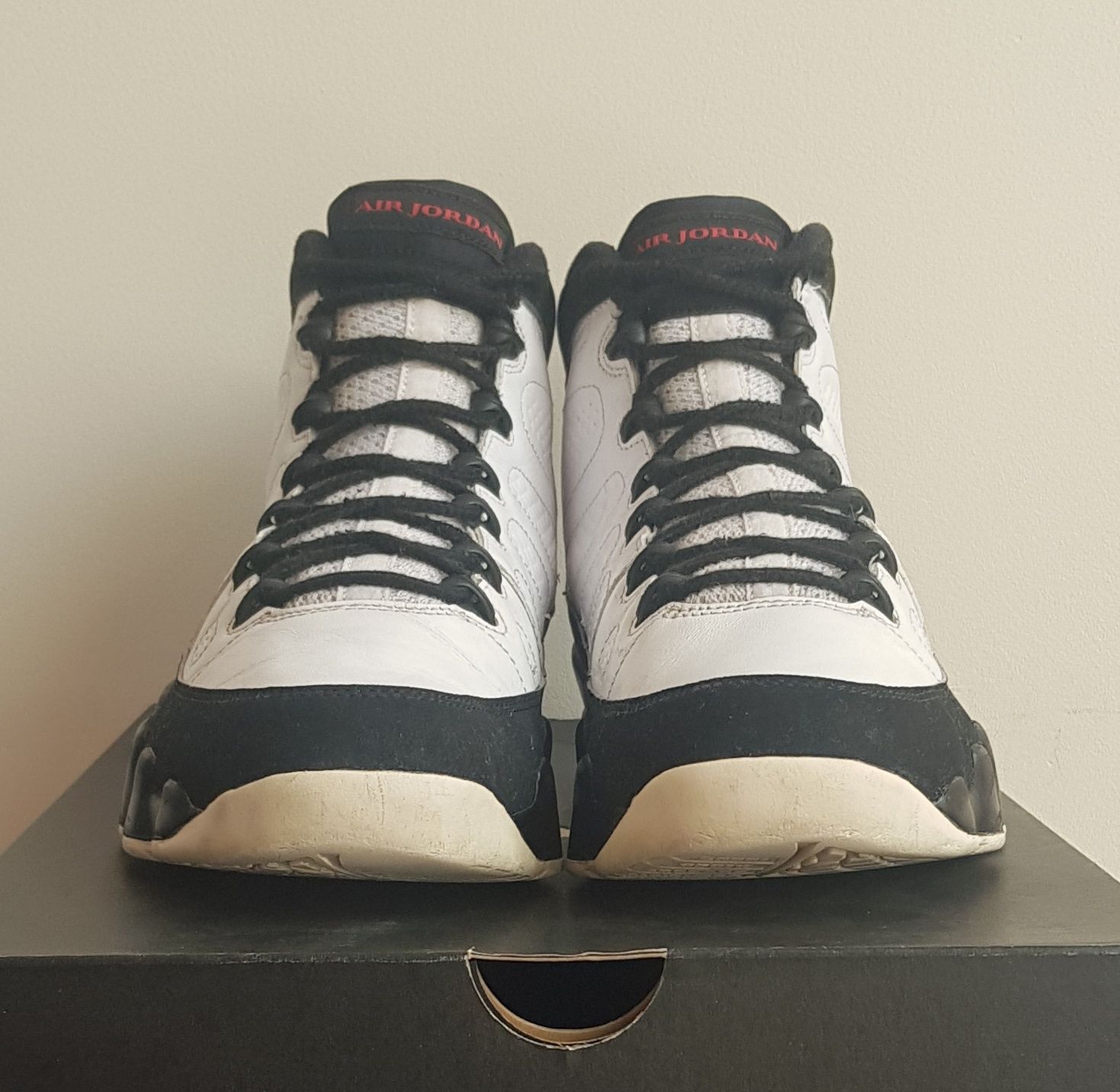 Air Jordan 9 Retro OG "Space Jam" 2016