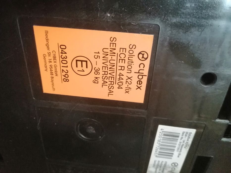 Продам детское автокресло б/у синего цвета .