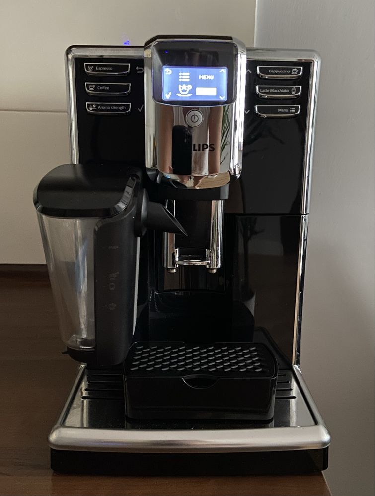 Ekspres Philips Latte Go EP 5330/10