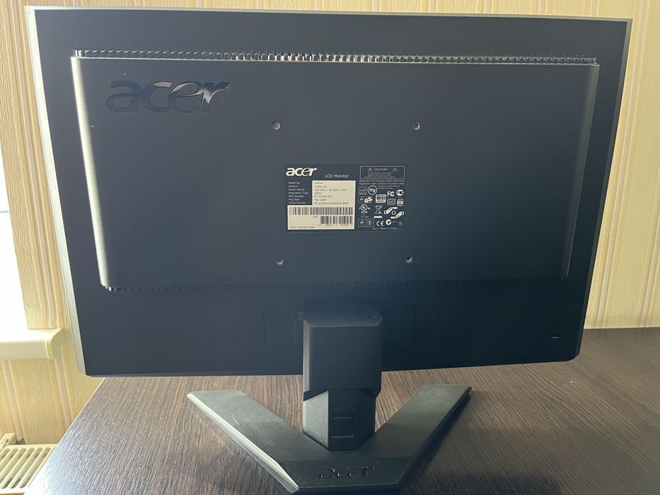Acer X193W 19” 1440x900 16:10 VGA, DVI-D