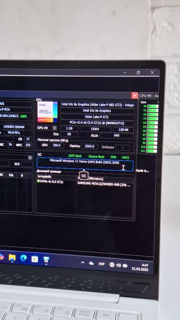 Samsung Galaxy Book 2 pro amoled i5-1240P 8 ddr5 256 ssd Alder lake 1