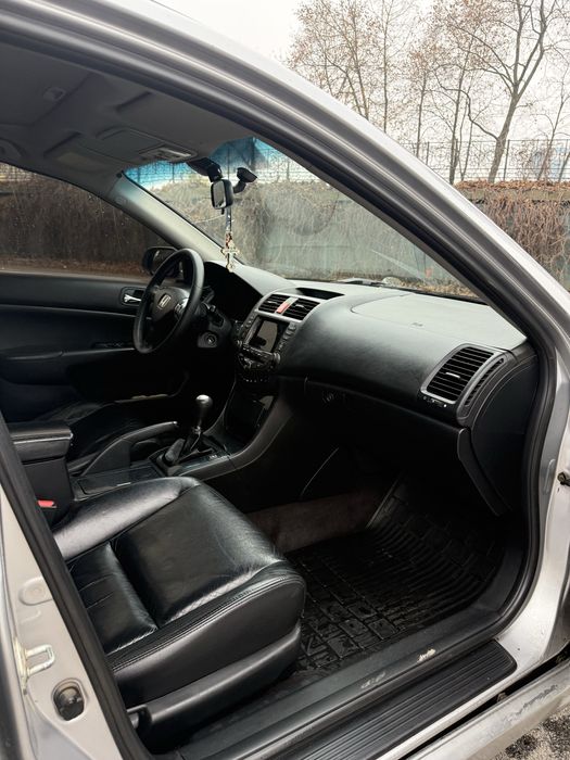 Продам Honda Accord