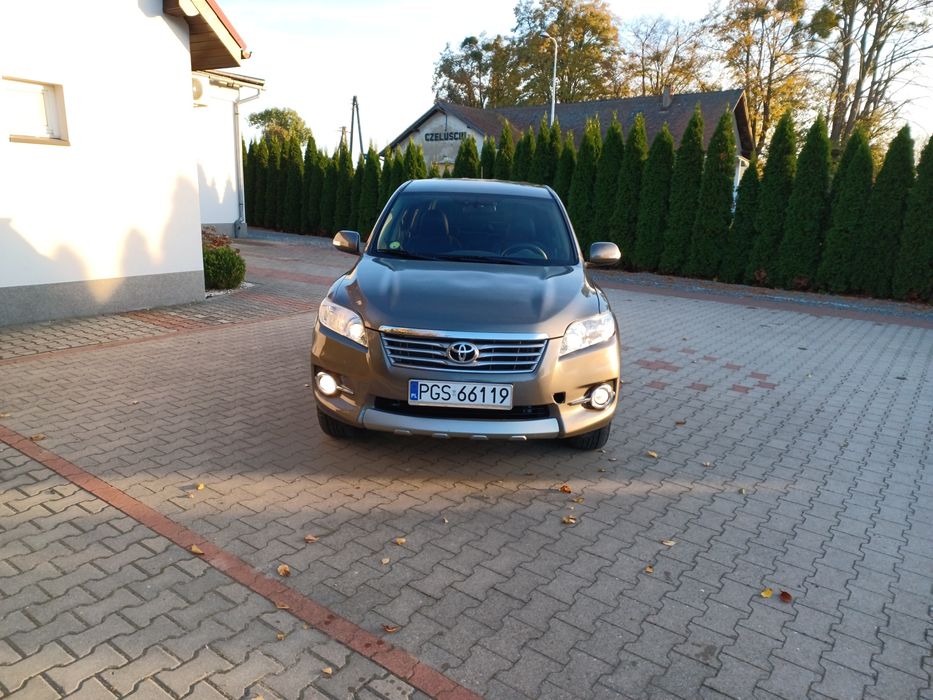 Toyota rav 4 2012 rok 2.2 disel serwisowana