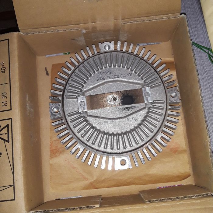 Продам рульову тягу на BMW e30