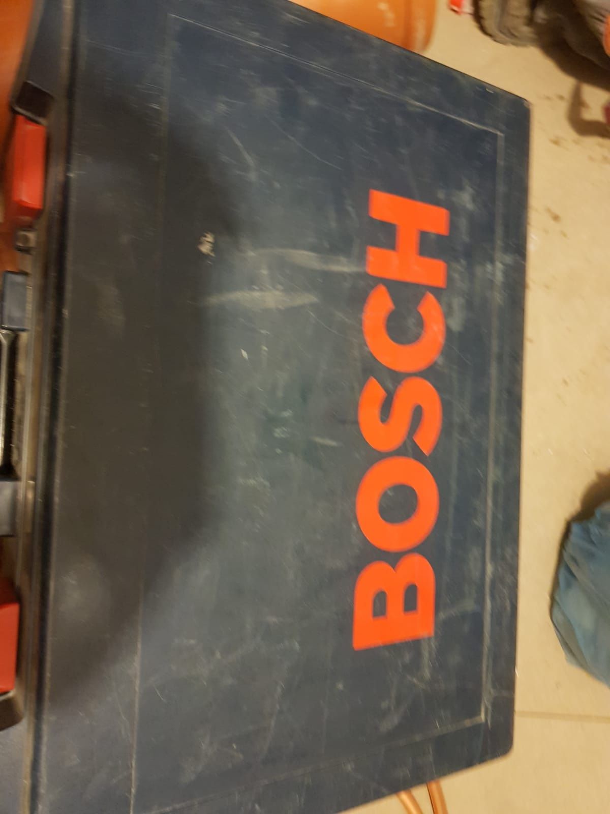 Wiertnica Bosch professional GDB 1600