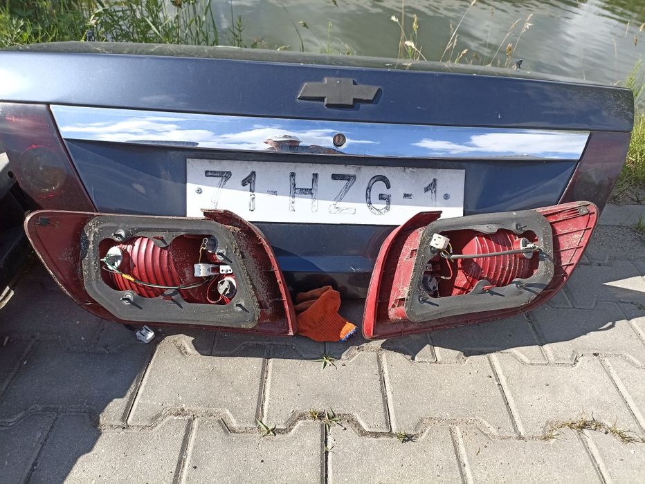 Шевроле Епіка кришка багажника