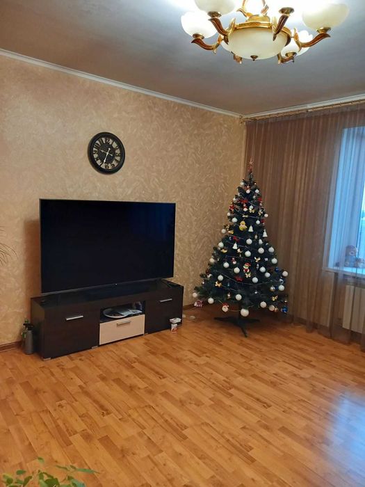 Продам 3-к квартиру, Южный мкрн, ул. Владимира Украинца