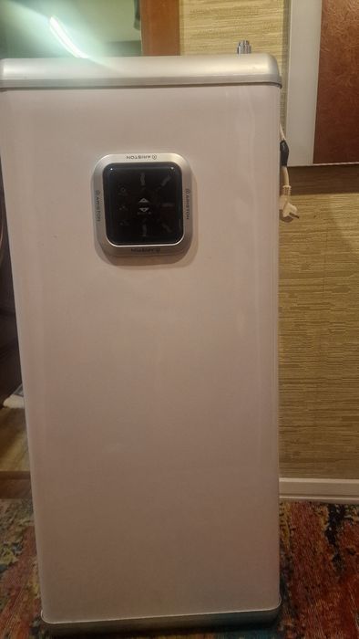 Продам Бойлер 80л ARISTON  модель ABS/ VLSPW80