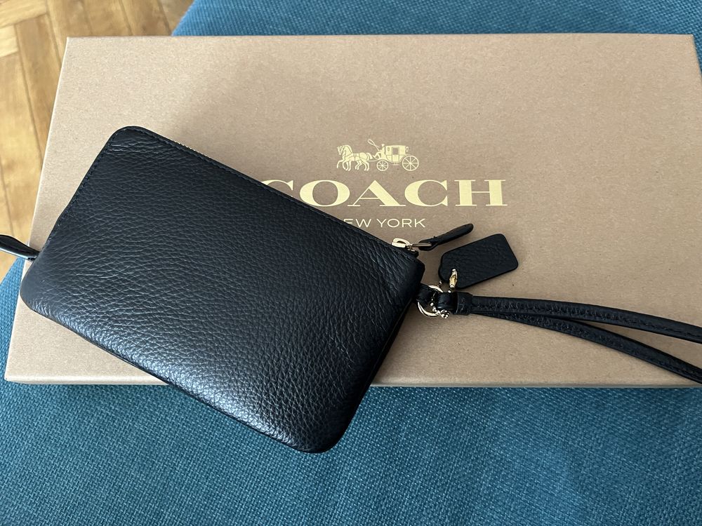 клатч Coach