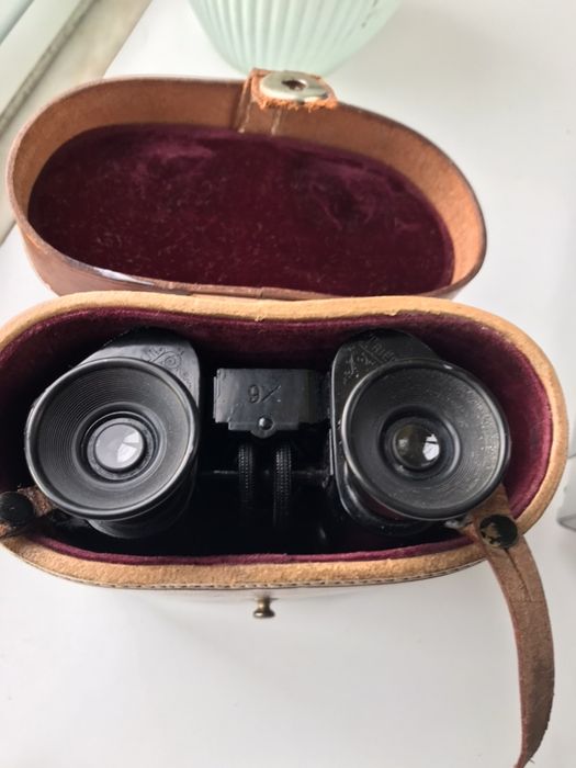 Binoculos Vintage CPGoerz Berlin 9x -Trieder