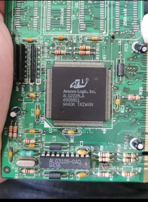Placa gráfica Avance Logic ALG2228.a VLB