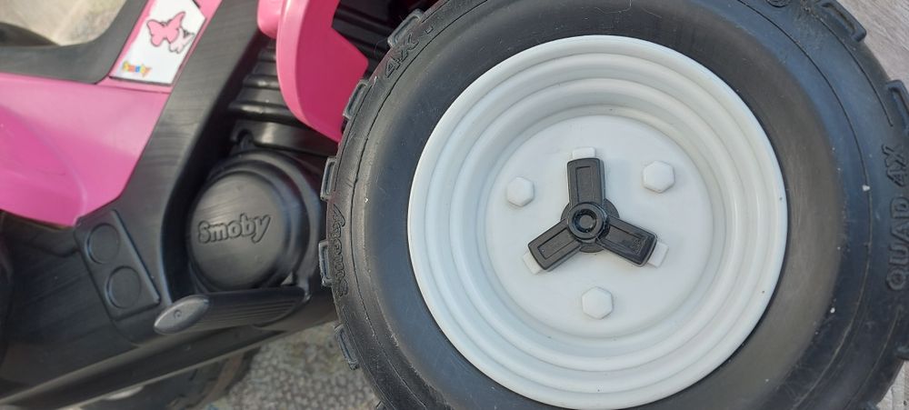 Quad Smoby elektryczny 3-5 lat 5km/h