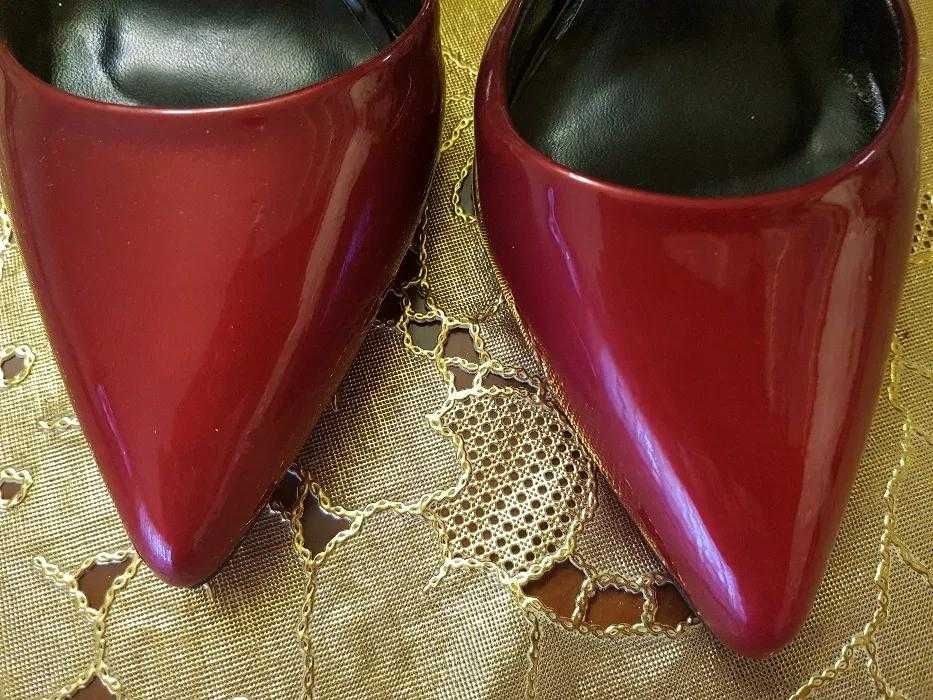 Туфли разные 37.5-38 размер