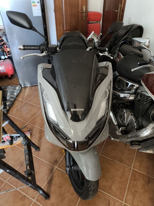 Honda PCX 125cc 2024