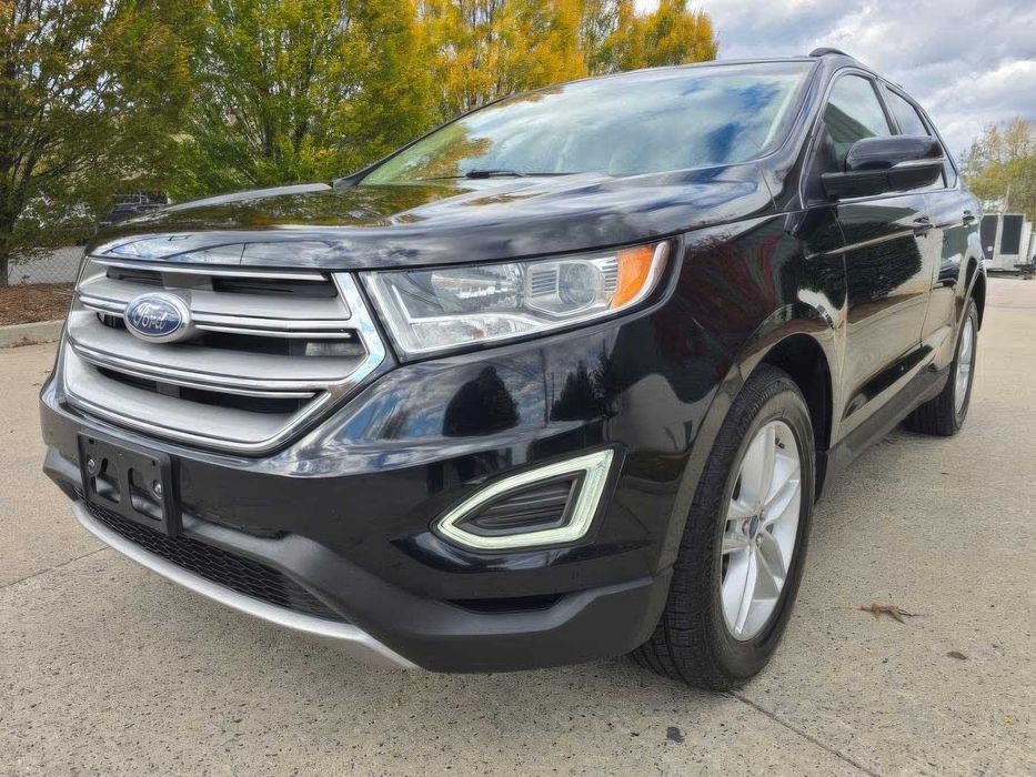Ford Edge SEL      2017